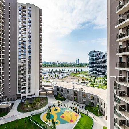 Waterfront Bramar Apartment *