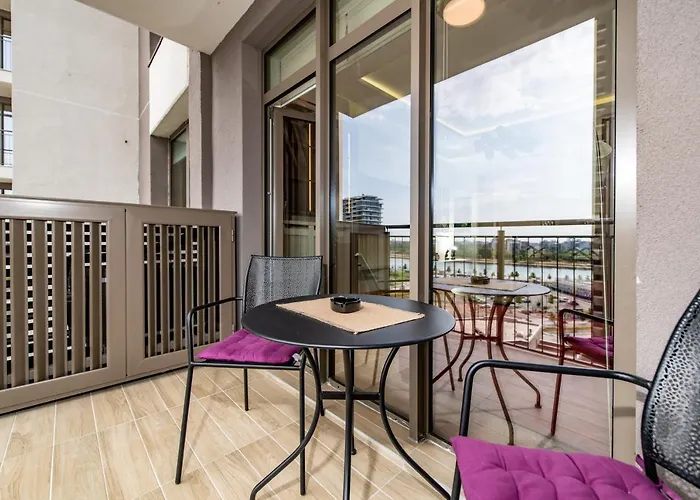 Apartman Waterfront Bramar *